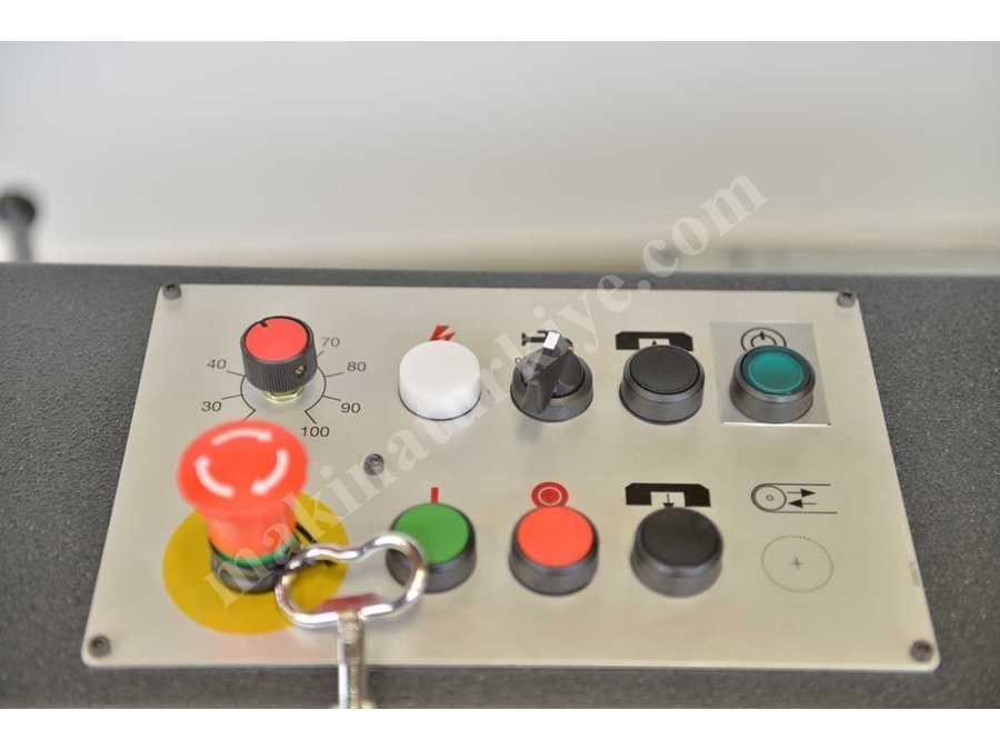 Yarı Otomatik Şerit Testere Makinesi (BMSY-280)