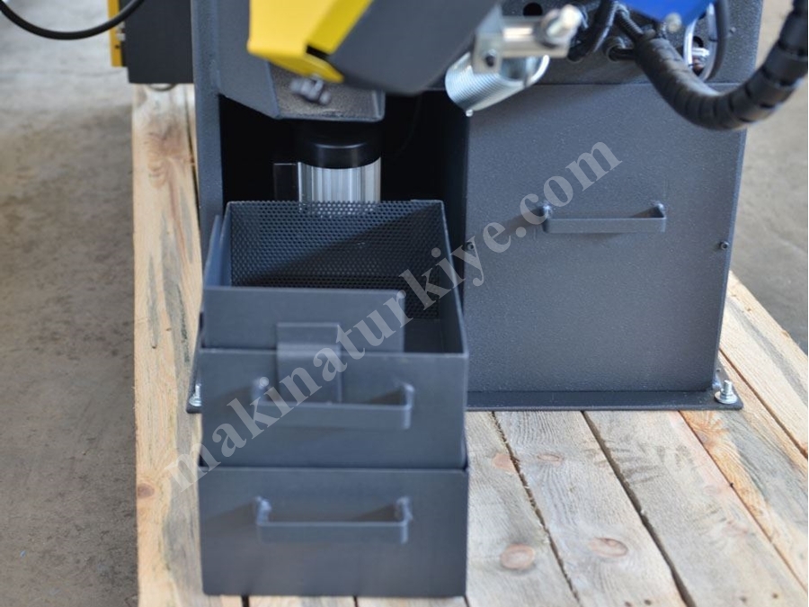 Tam Otomatik Şerit Testere Makinesi (BMSO-320)