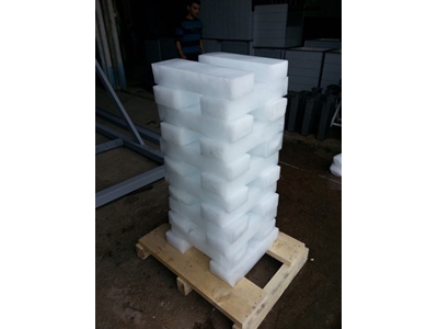 625 Kg /Day Brine Block Ice Making Machine - 1