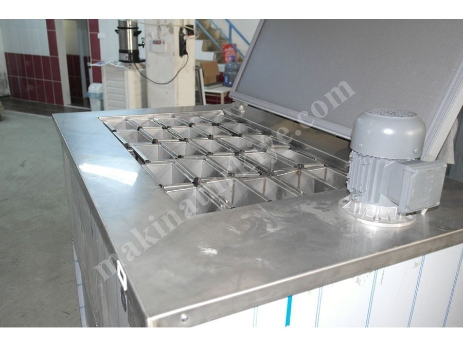 625 Kg /Day Brine Block Ice Making Machine