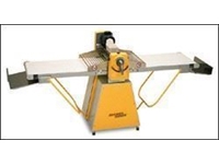Hamur Açma Makinesi ( 605 Mm )