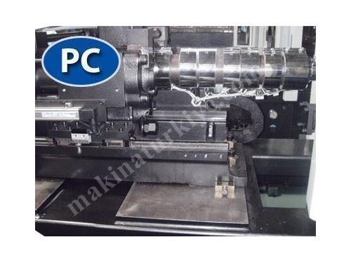 Değişken Ocaklı Multi Function Enjeksiyon Makinası M2-130