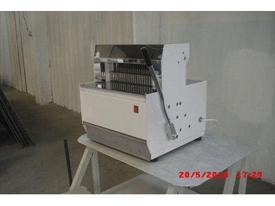 Setüstü Ekmek Dilimleme Makinası / Dirmak Iek 380