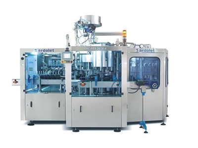 Carbonated (Cola, Soda, Mineral Water, etc.) Liquid Filling Machine - 2