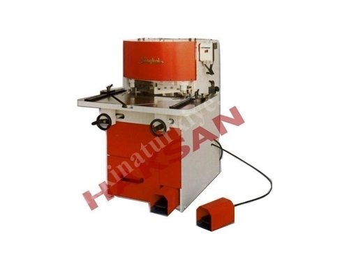 HKA 200x6 Hidrolik Açı Ayarlı Köşe Kesme Makinesi 