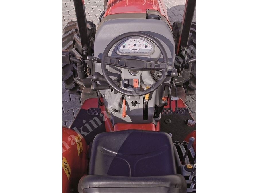 Mccormick Traktör / Mccormick Gm55
