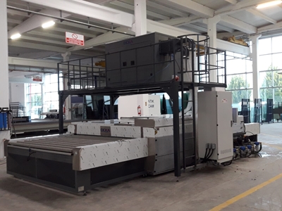 YKM1600-6 Horizontale Glaswaschanlage - 1