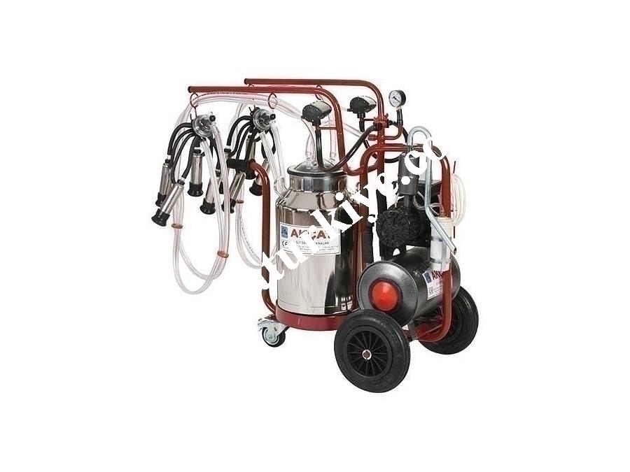 Çiftli Arabalı, 3 Tekerlekli, Yağlı Motor Sistemli Süt Sağım Makinesi / Akçay Ak-Mk-2y/S-413