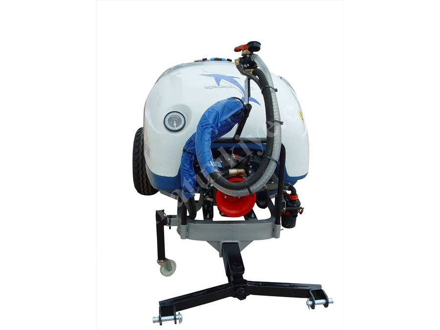 2000 Lt. Çekilir Tip Turbo Atomizör