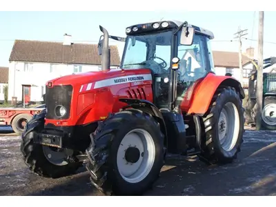 130 PS Traktor / Massey Ferguson Mf 6465