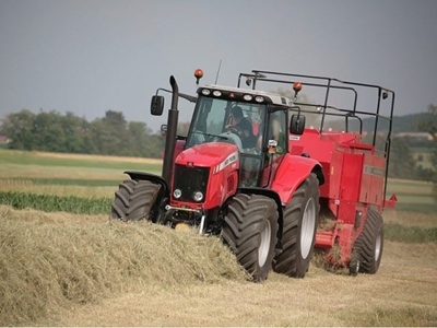 215 Bg Traktör / Massey Ferguson Mf 6497 - 0