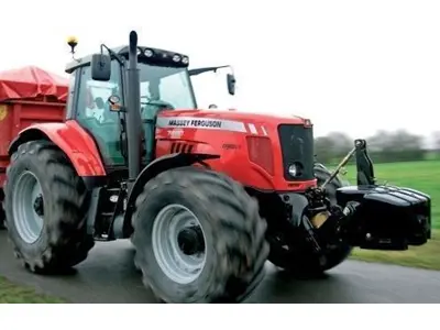 190 PS Traktor / Massey Ferguson Mf 7490