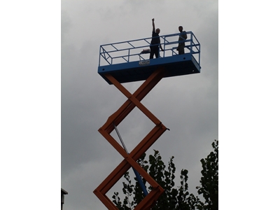 Makaslı Personel Platformu 8 metre Çekilebilir 350 kg Sepet Kapasiteli - Ansan ÇP8 - 1