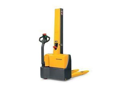 1 Ton Elektrikli İstifleme Makinesi Jungheinrich EMC 110 - 0