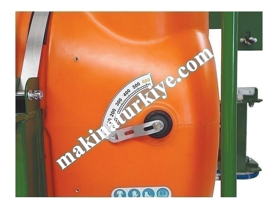Tarla Pülverizatörü 600 litre Tarla İlaçlama Makinası  - Önallar ALFA YHP-600