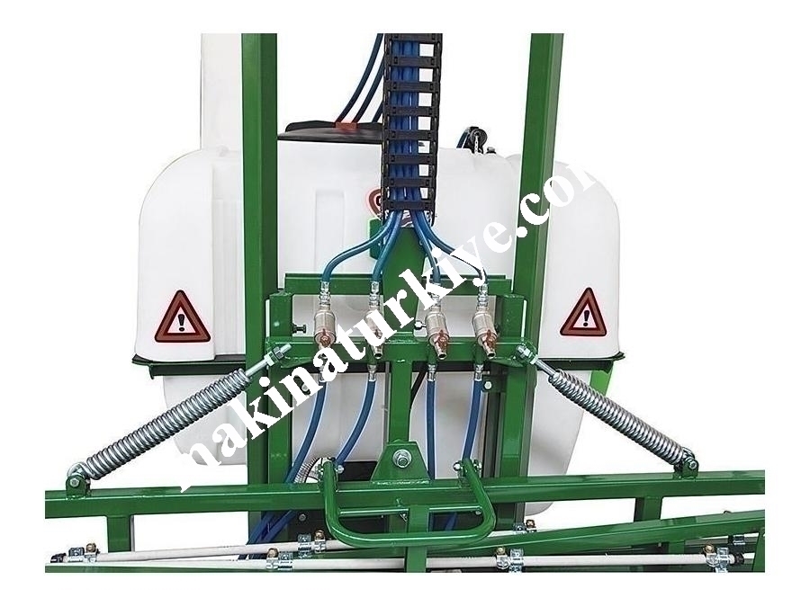 Tarla Pülverizatörü 600 litre Tarla İlaçlama Makinası - Önallar BETA HP-600