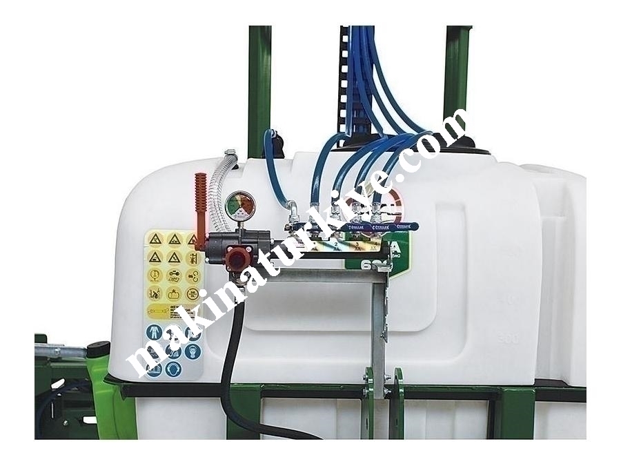 Tarla Pülverizatörü 600 litre Tarla İlaçlama Makinası - Önallar BETA HP-600