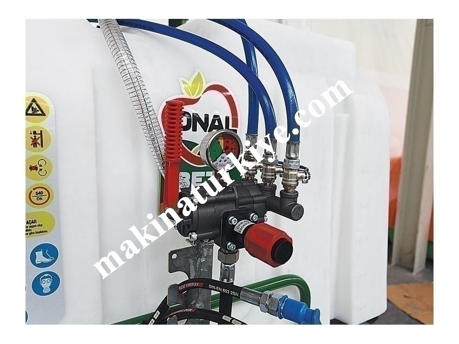 Tarla Pülverizatörü 1000 litre Tarla İlaçlama Makinası - Önallar BETA HPE-1000