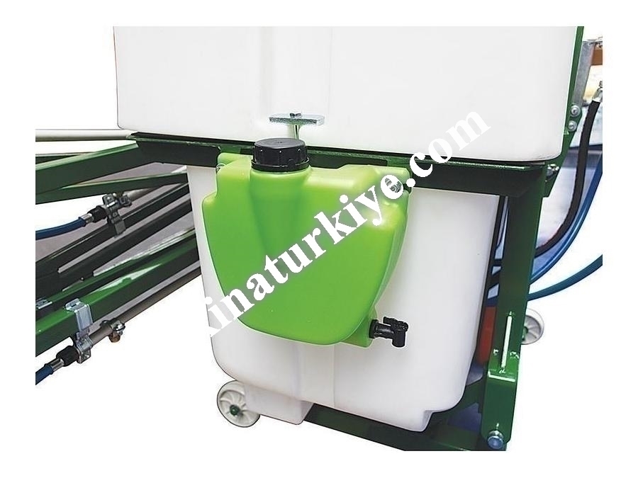 Tarla Pülverizatörü 1000 litre Tarla İlaçlama Makinası - Önallar BETA SP-1000