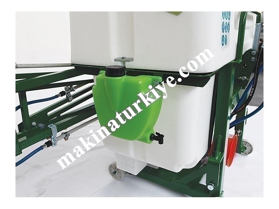 Tarla Pülverizatörü 800 litre Tarla İlaçlama Makinası - Önallar BETA SP-800