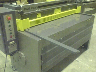 Rediktörlü Giyotin Makas 1350x3 - 1