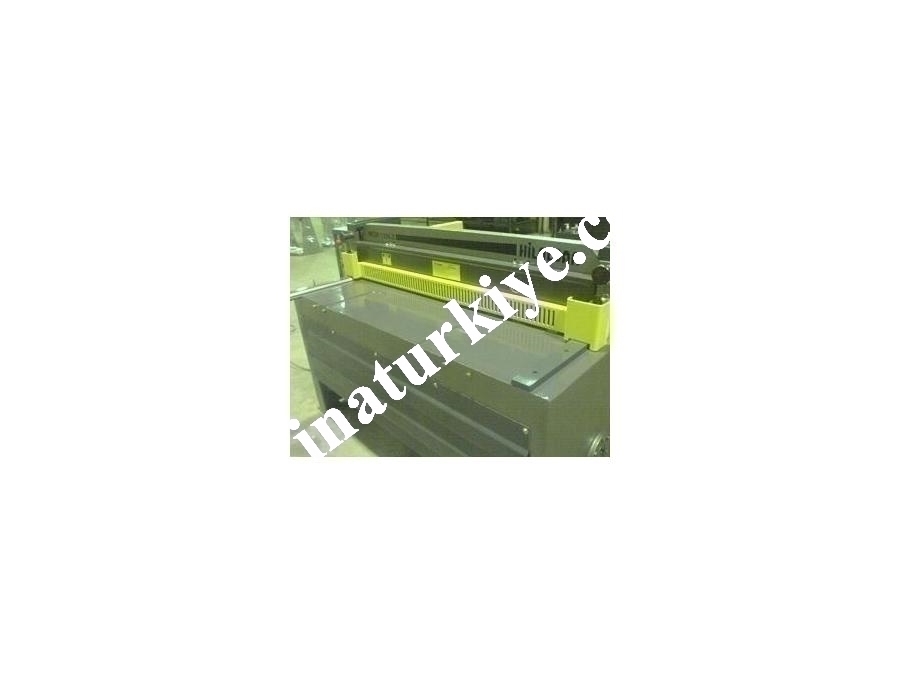 Rediktörlü Giyotin Makas 1350x3