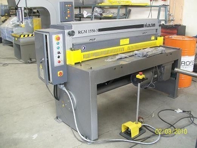 Redüktörlü Giyotin Makas 1550x3 - 1