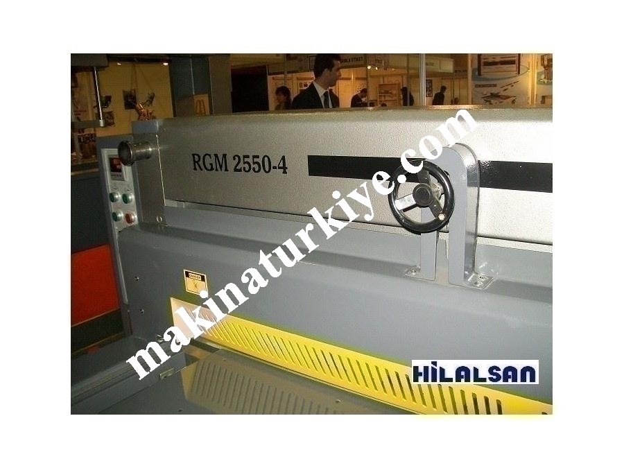 Rgm 2050x4 Mm Redüktörlü Giyotin Makas