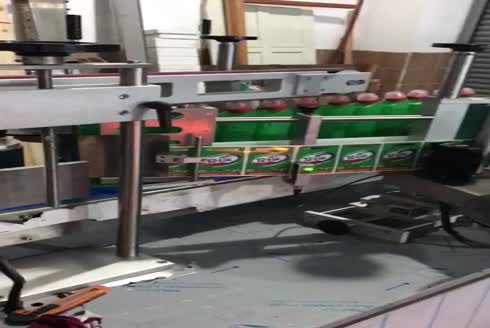 4000-5000 Etiket/Saat Tek Yönlü Ve Silindirik Şişe Etiketleme Makinası