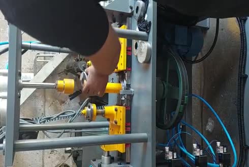Derin Su Pompası Kapağı Üretim Makinası