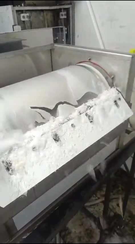 3000 Kg/Gün Yaprak Buz Makinesi