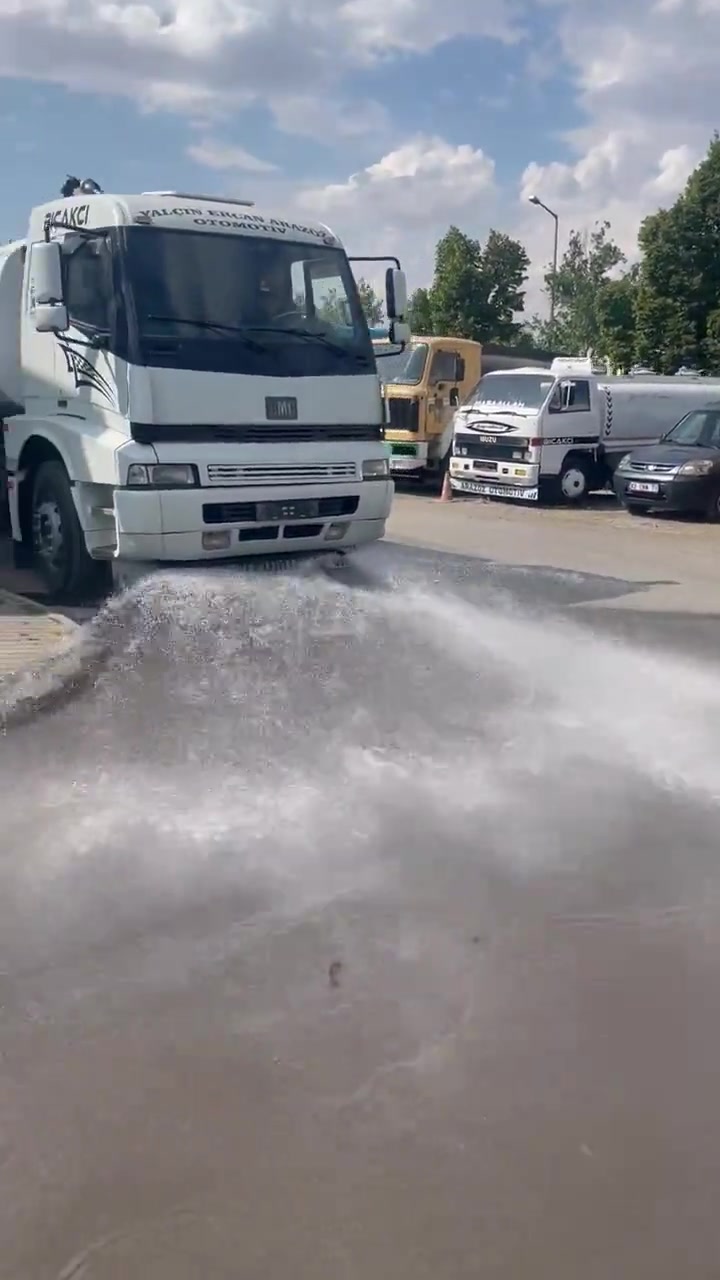 Yalçın Ercan Arazöz Müteahhitlik Nakliyat Ticaret