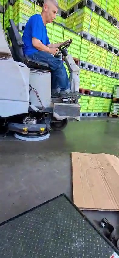 Nılfısk Br 1100 Binicili Zemin Temizleme Otomatı - 265 Litre!..