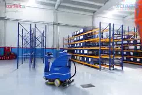 B 12001 Akülü Binicili Yer Yıkama Makinası 