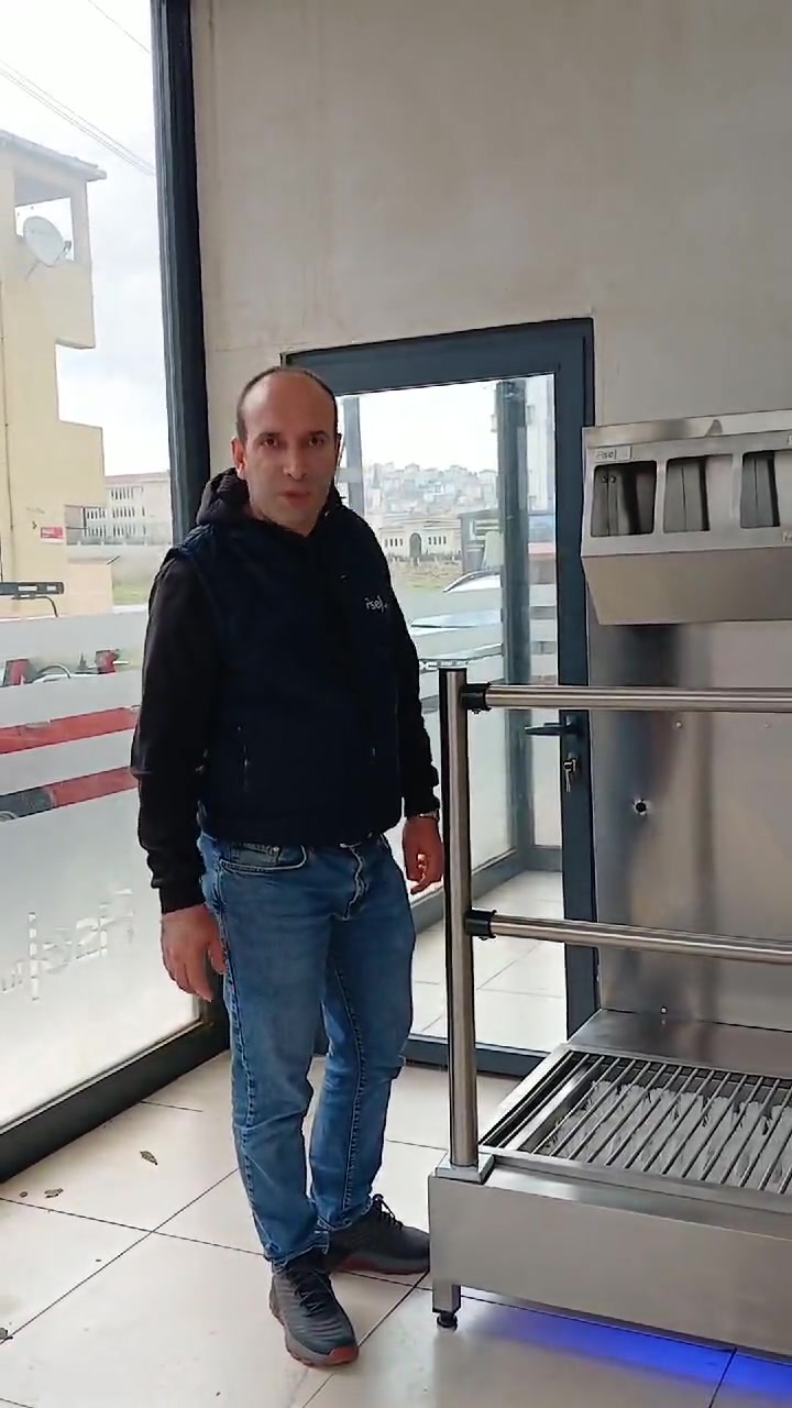 Pro Model Ayak Taban Fırçalı Sanitasyon Hattı