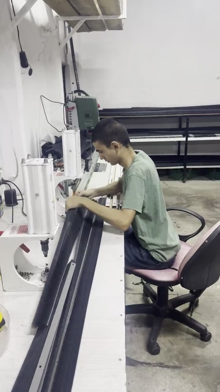 Çelik Gövde Çıt Çıt Makinası 