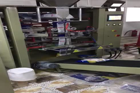 Ant1000 Serisi 4 Terazili Dikey Paketleme Makinası 