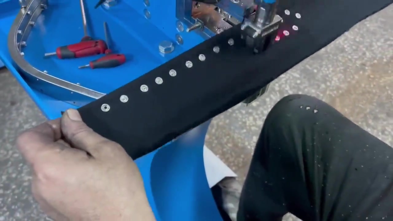 Bebe Kılikıt Memeli+Yaylı Takım Otomatik Çıtçıt Makinası 