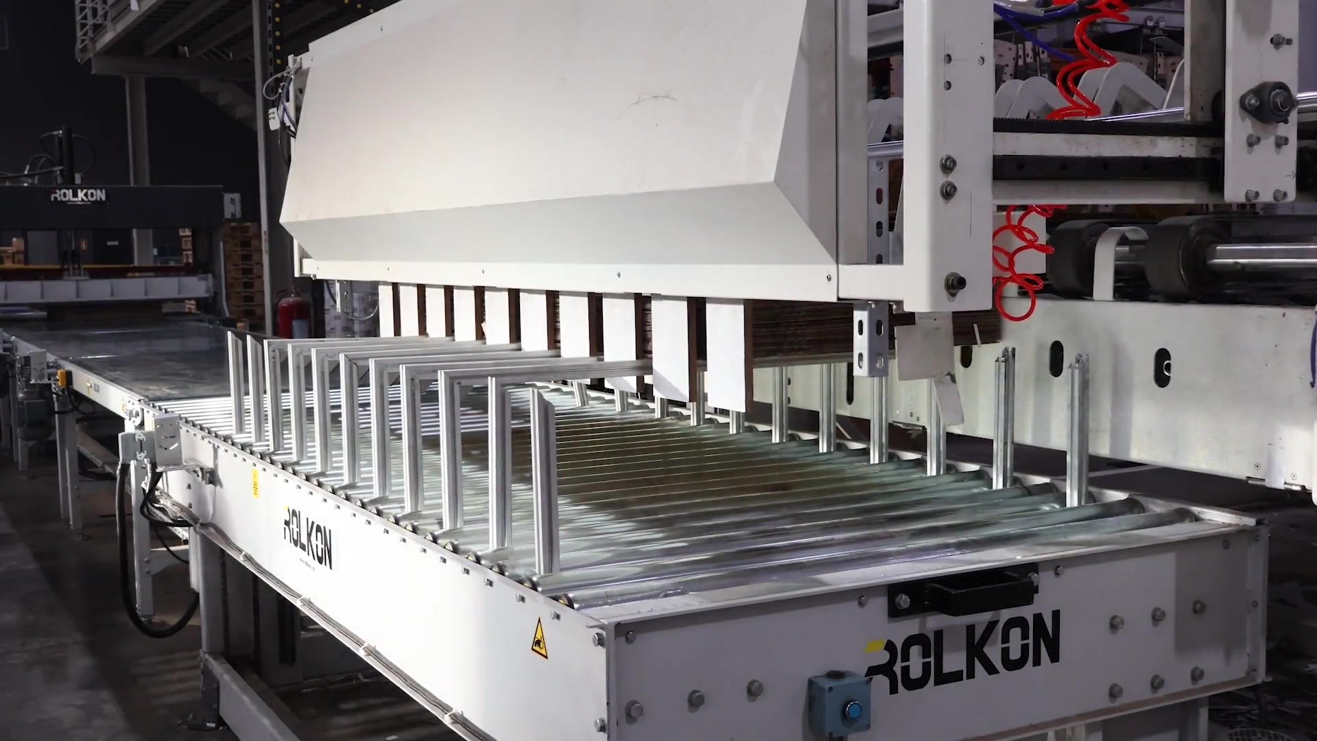 Pizza Kutusu Karton Katlama Ve Kırım Makinası