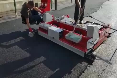 Machine de finition haut de gamme pour piste d'athlétisme de 210 ...