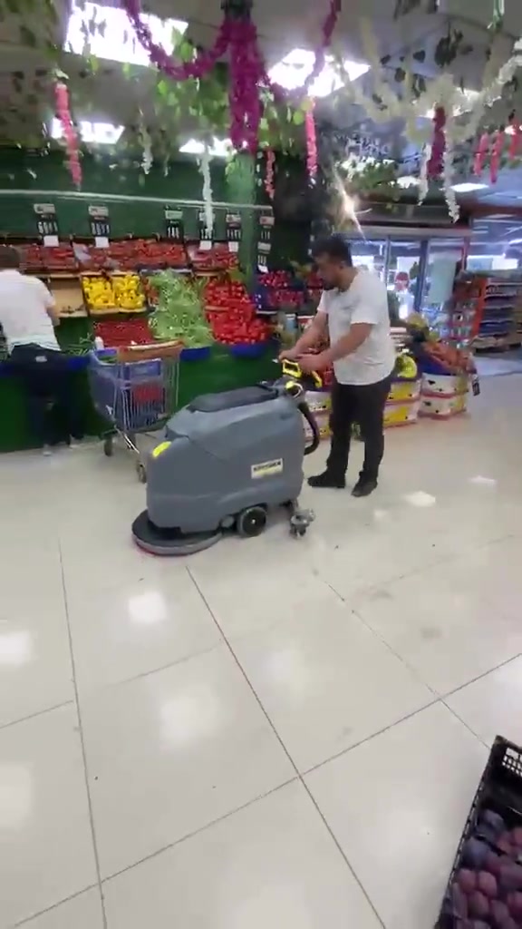 İticili Temizlik Makinesi - Aylık Kiralama