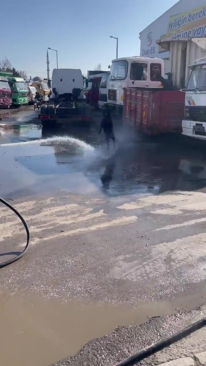 Yalçın Ercan Arazöz Müteahhitlik Nakliyat Ticaret