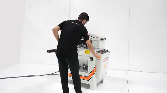 Seri Bıçak Değiştirmeli Alüminyum Pvc Orta Kayıt Alıştırma Makinası