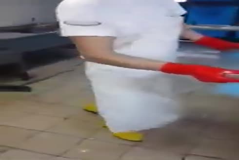 300 Adet / Saat Tepsi Yıkama Makinesi
