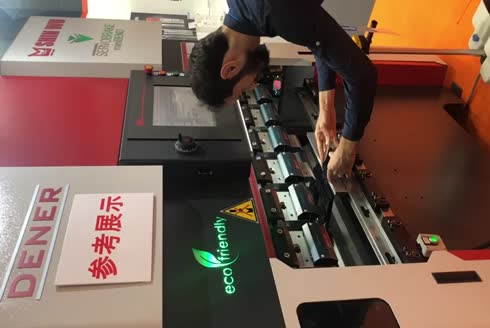 40T 1300 mm Vidalı Abkant Pres