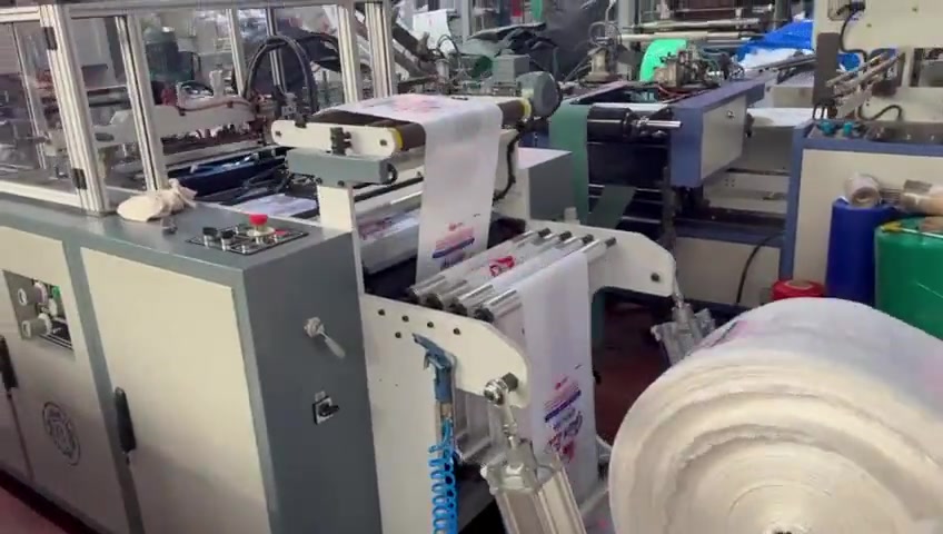 300 Vuruş / Dakika Atlet Poşet Kesim Makinesi
