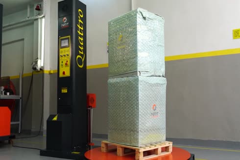2000 Kg Pallet Stretch Wrapping Machine