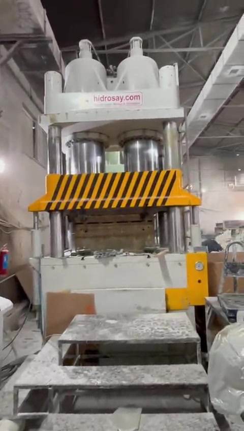 1000 Ton Hidrolik Kompozit Presi
