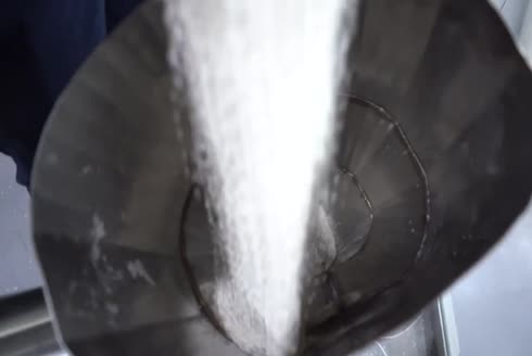 500 Paket/Saat (25-50 Kg) Otomatik Dikey Dolum Paketleme Makinası 