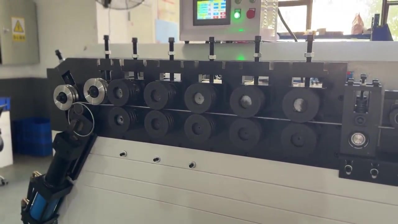 Tel Halka Bükme Makinesi (2-6)Mm